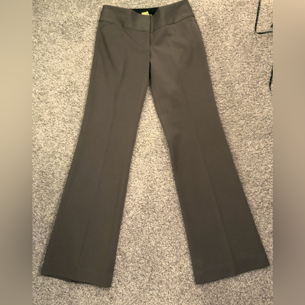 Like New Express Editor Wide Waistband, low rise brown pants size 2R